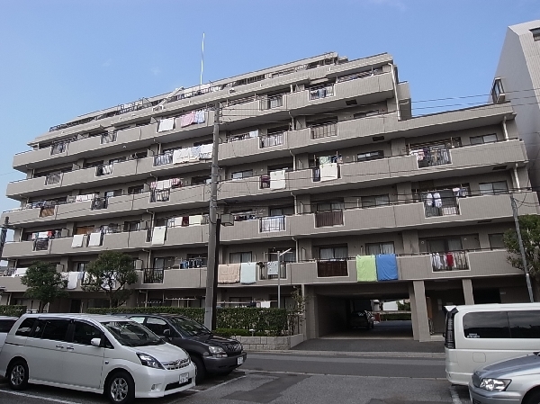 前面棟無く、日当りも良好です
