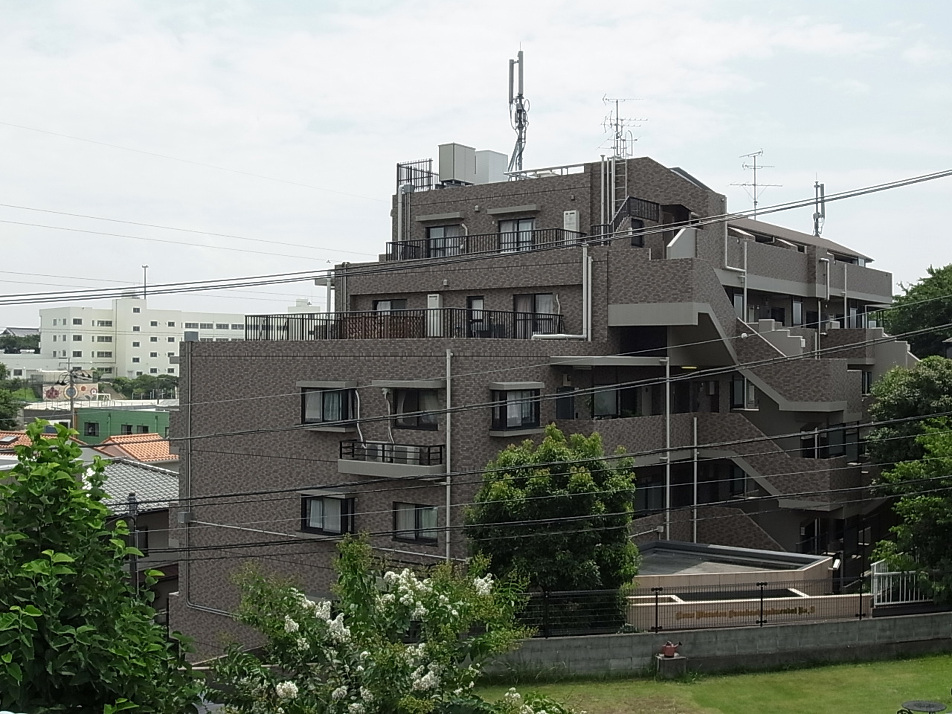 外壁タイル貼り