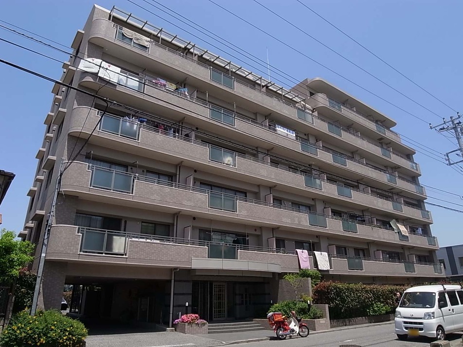 前面棟なし日当たり良好です
