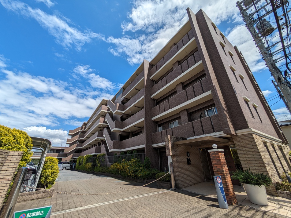 家具の配置がしやすいアウトフレーム設計