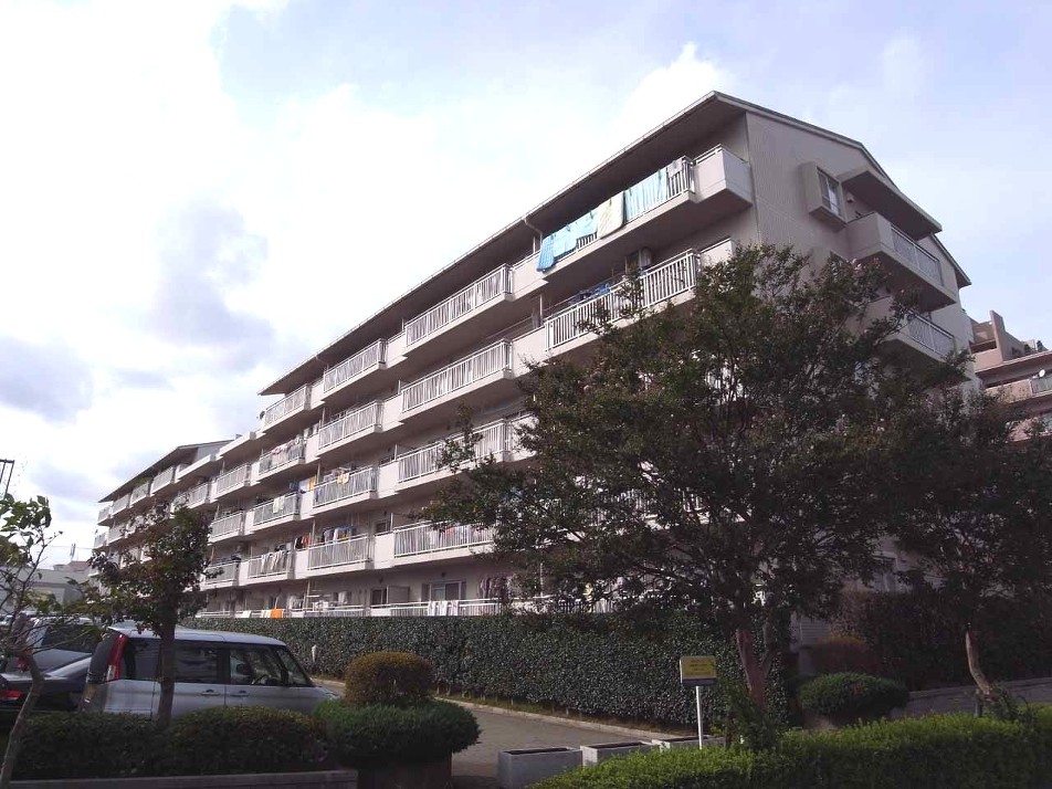 勝田台駅徒歩18分。2路線利用可能です