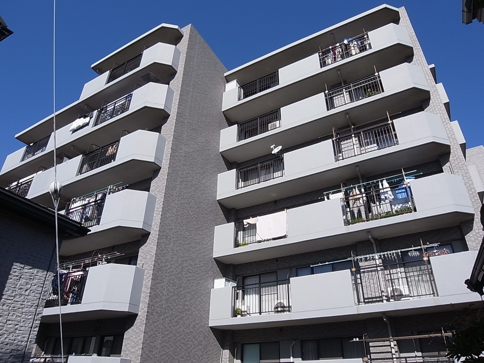 前面棟なし日当たり良好です　