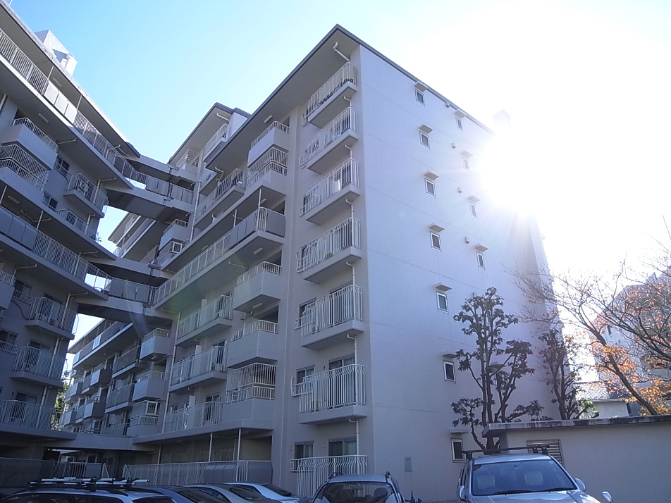 買い物施設が充実の便利な住環境