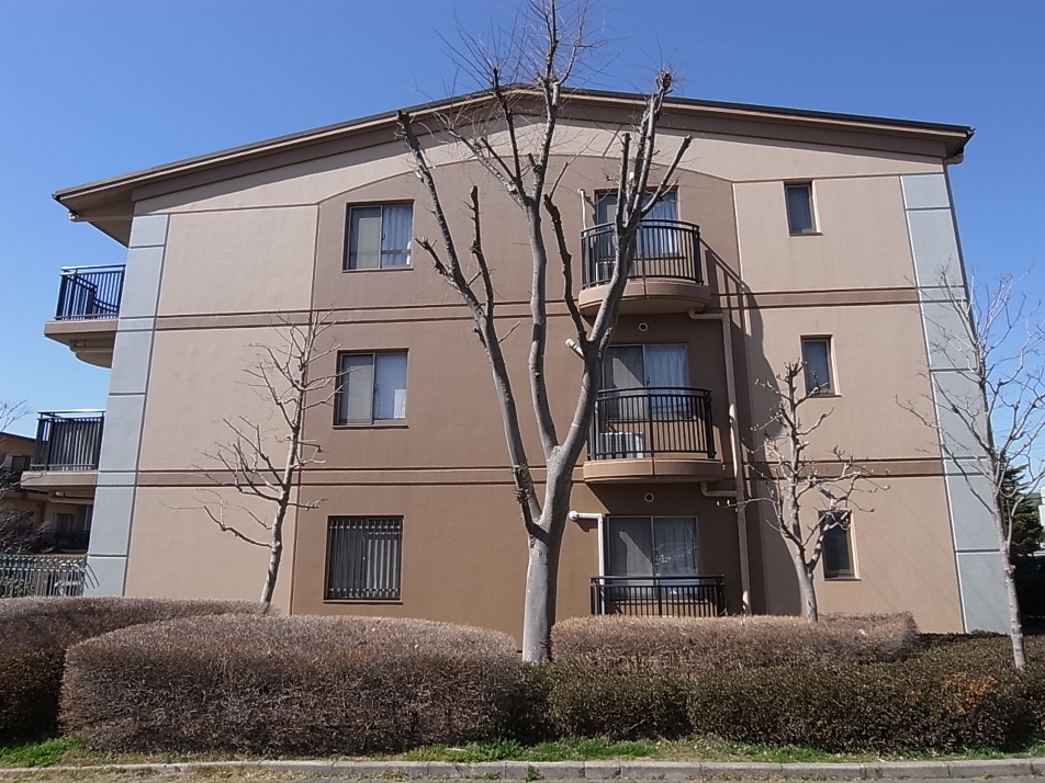 建物と建物の間隔があり、日当たり良好です
