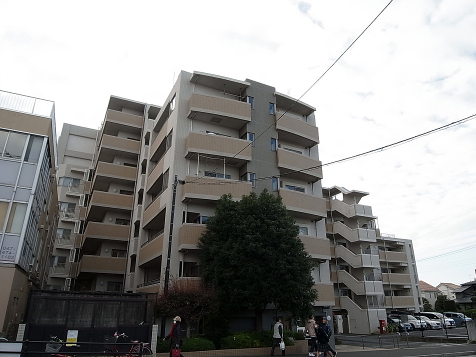 毎日の暮らしが便利な駅徒歩1分
