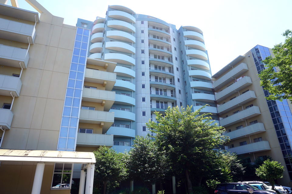 鉄骨鉄筋コンクリート造15階建