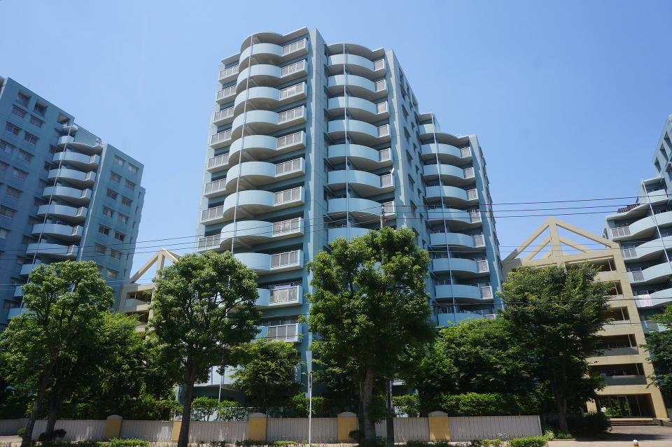 都心まで直通の北総線・成田スカイアクセス線「千葉ニュータウン中央」駅徒歩約9分