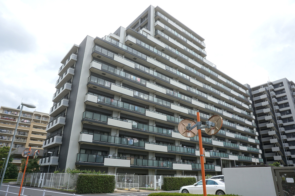 南向きの陽当りの良いディアウィング棟（D棟）