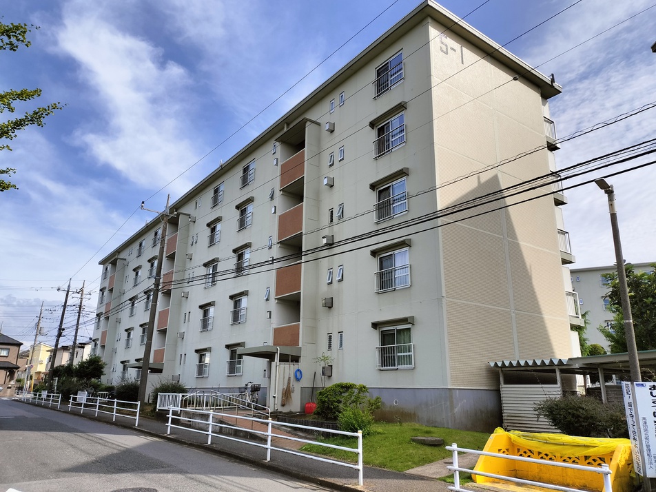 前面に高い建物がなく眺望良好です。