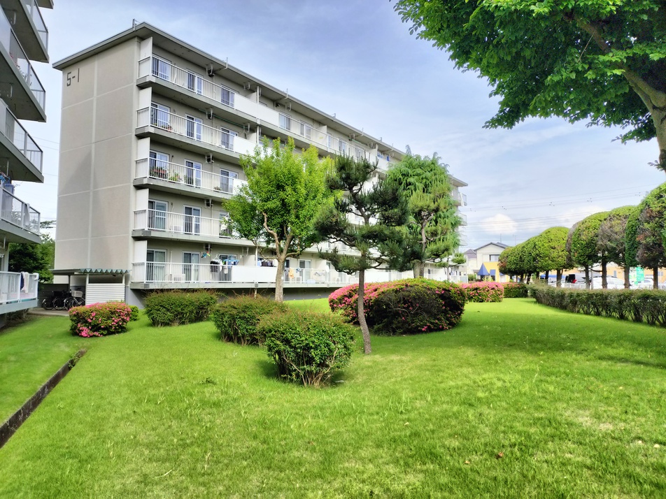 緑多く・住環境良好です。