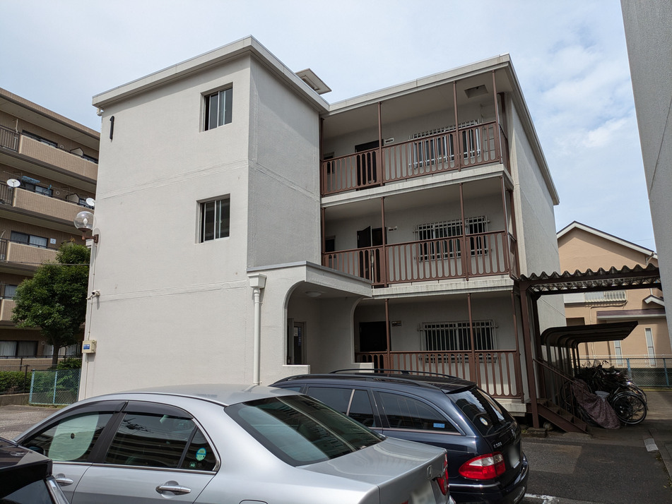 駅前商業施設が充実、日々の買い物にも困りません