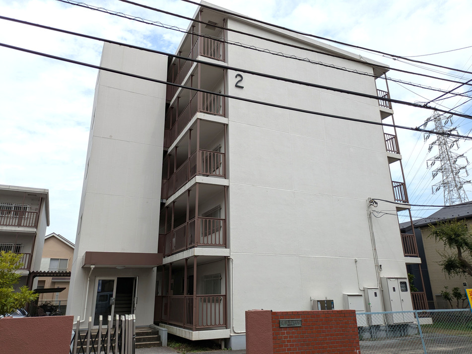 バルコニー南向きで日当たり良好