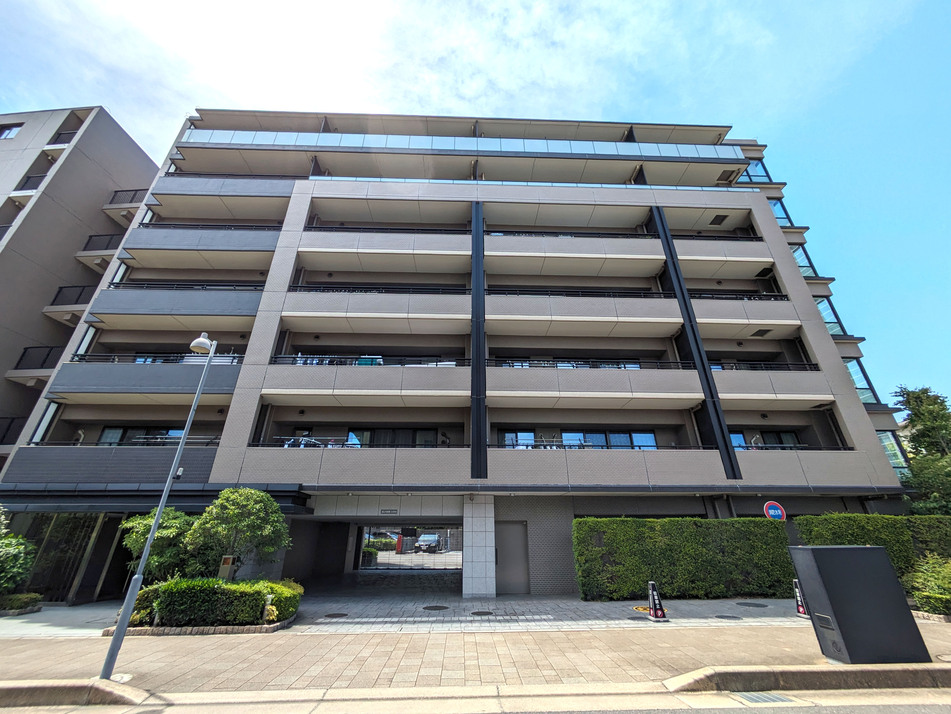 2013年2月築、総戸数48戸