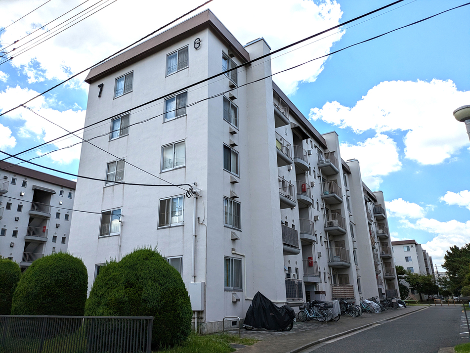 団地ならではの緑豊かな住環境