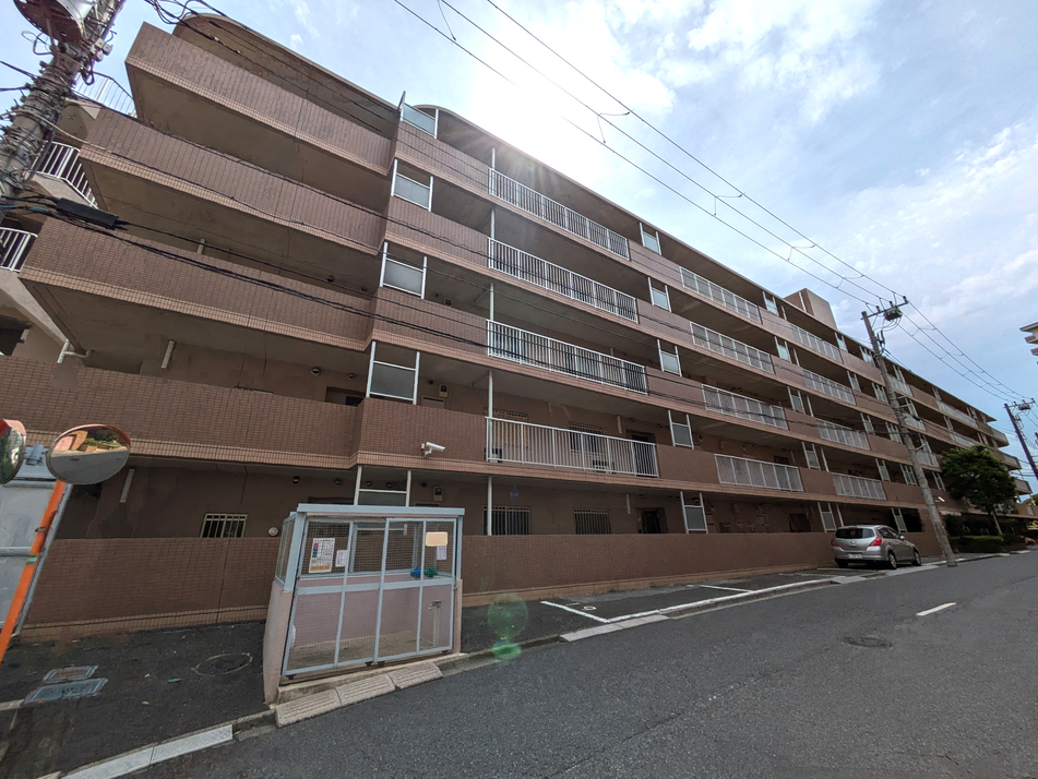 1996年8月築・新耐震基準物件