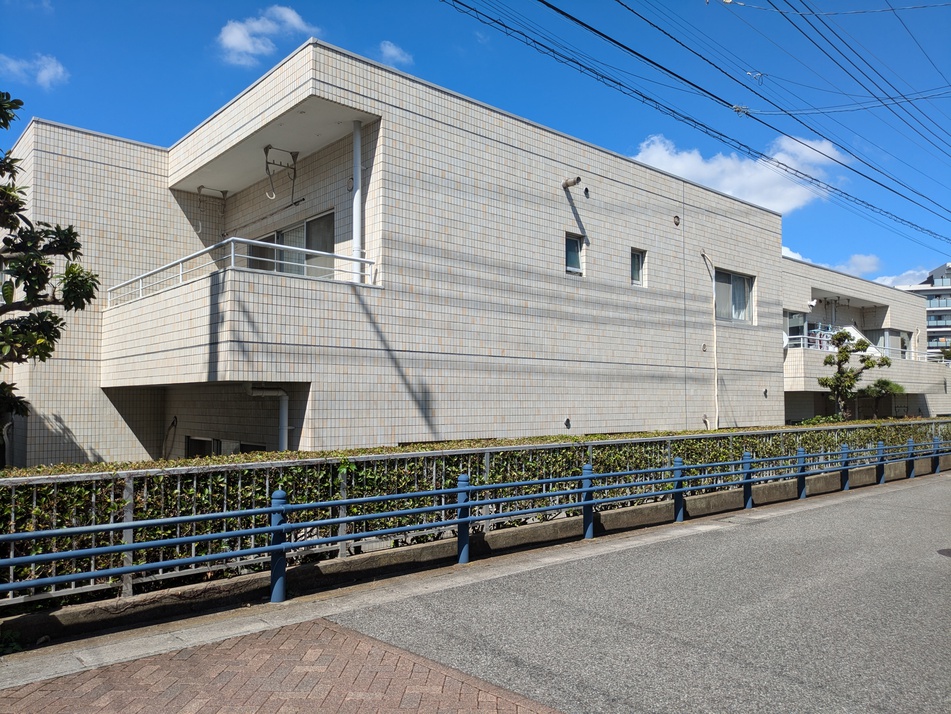 総戸数21戸の小規模マンション