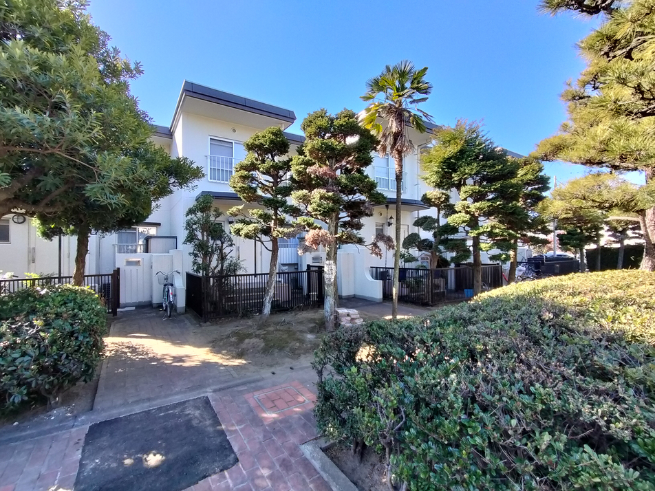 JR総武線「津田沼」駅へもバス便でアクセス可能です 