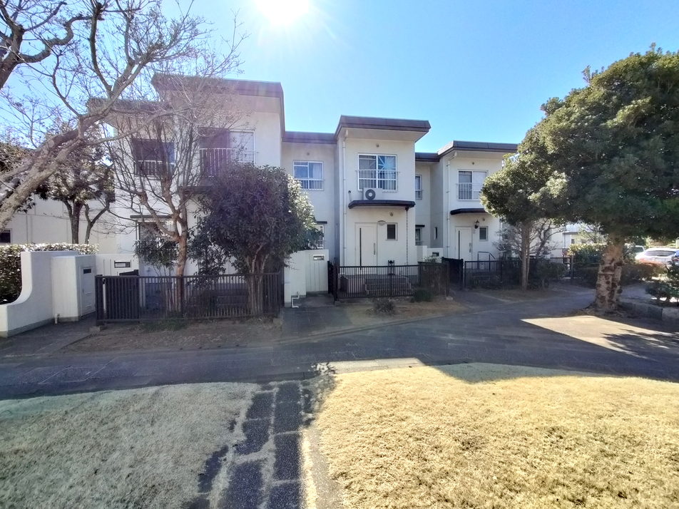 JR総武線「津田沼」駅へもバス便でアクセス可能です