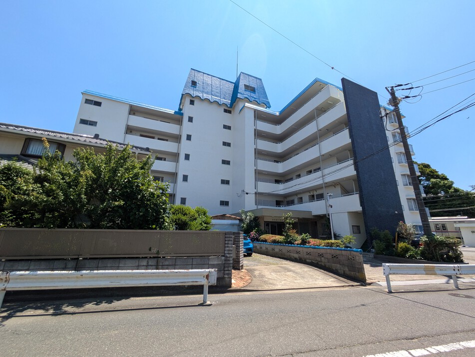 JR総武線・京成本線など複数路線が利用できます