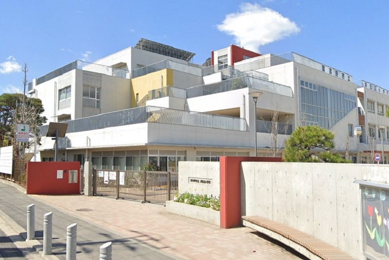 習志野市立津田沼小学校 910m 徒歩12分