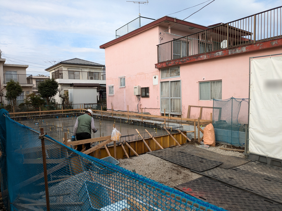 周辺は閑静な住宅街 陽当たり良好です