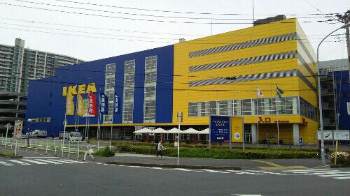 IKEA　TokyoーBay 1750m 徒歩22分