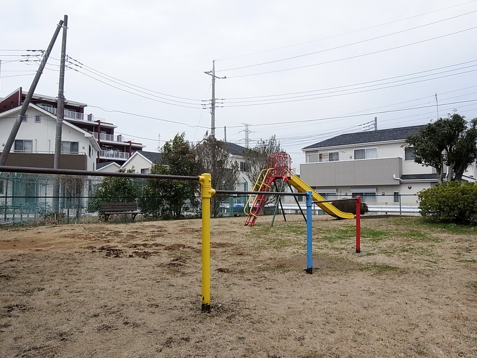 富士会子供の遊場 540m 徒歩7分