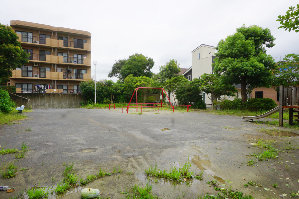 萱田下ノ庭公園 330m 徒歩5分