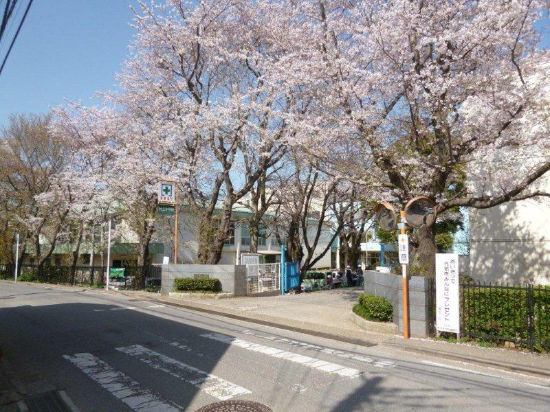 八千代市立村上小学校 750m 徒歩10分