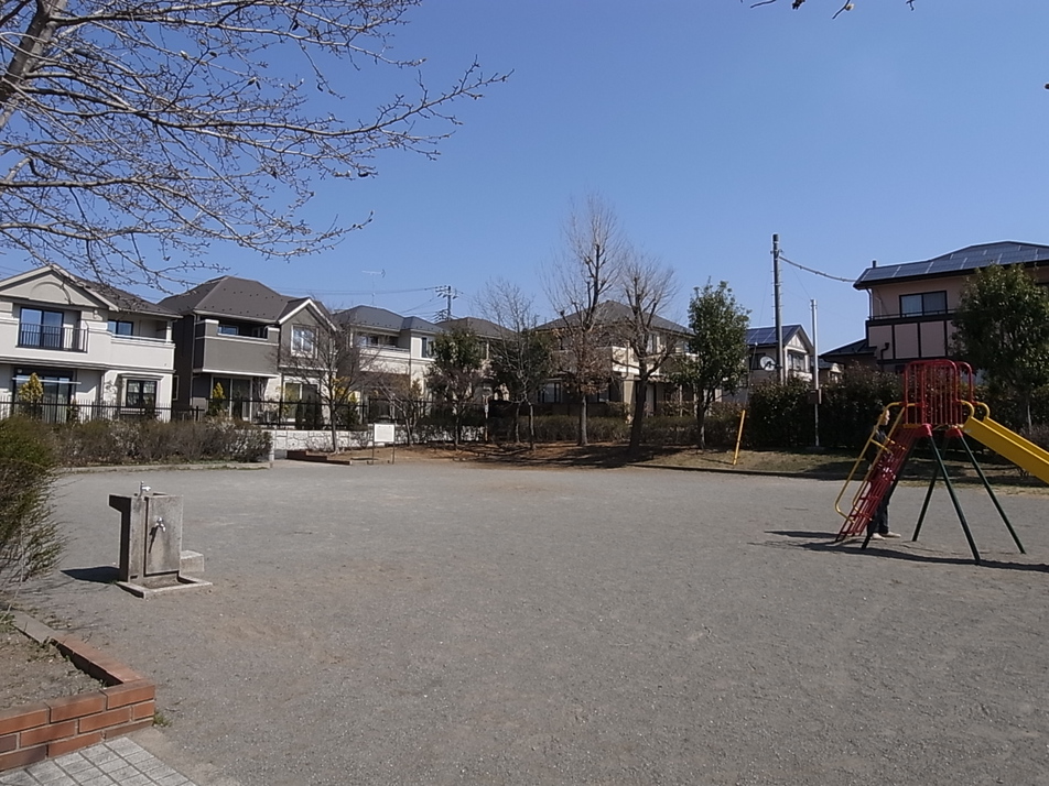 緑が丘北公園 120m 徒歩2分