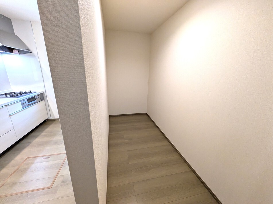 八千代勝田台南郵便局 450m 徒歩6分