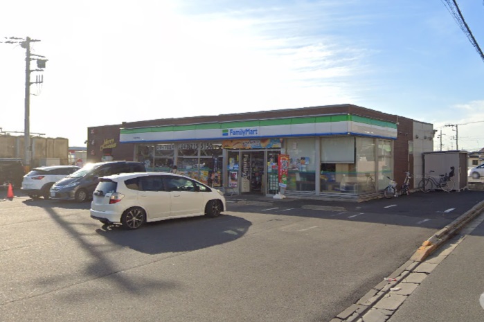 ファミリーマート千葉天戸町店 390m 徒歩5分