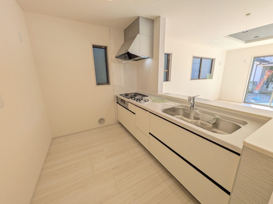 業務スーパー佐倉井野店 750m 徒歩10分