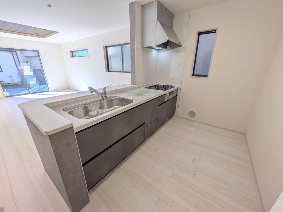 志津ステーションビル 1350m 徒歩17分