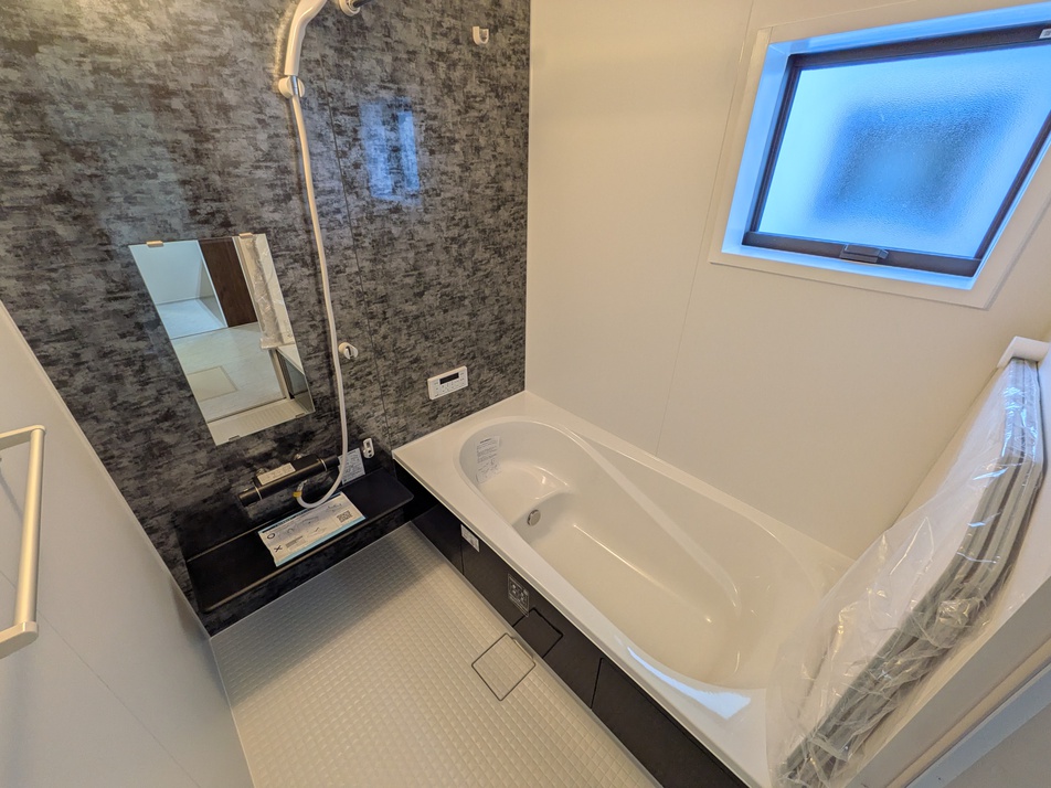 業務スーパー佐倉井野店 750m 徒歩10分