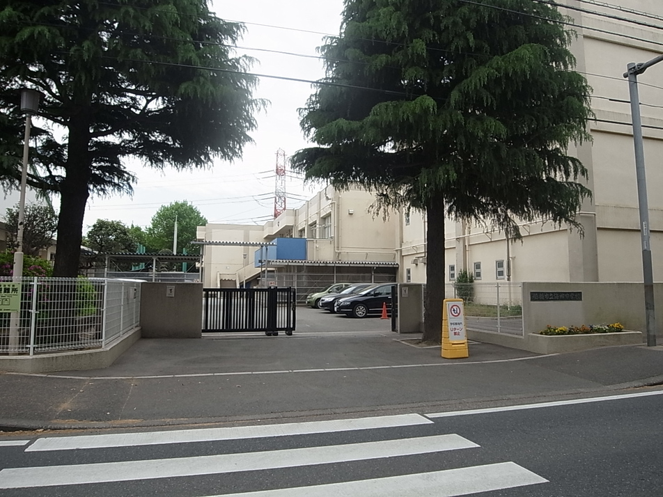 船橋市立海神中学校 1790m 徒歩23分