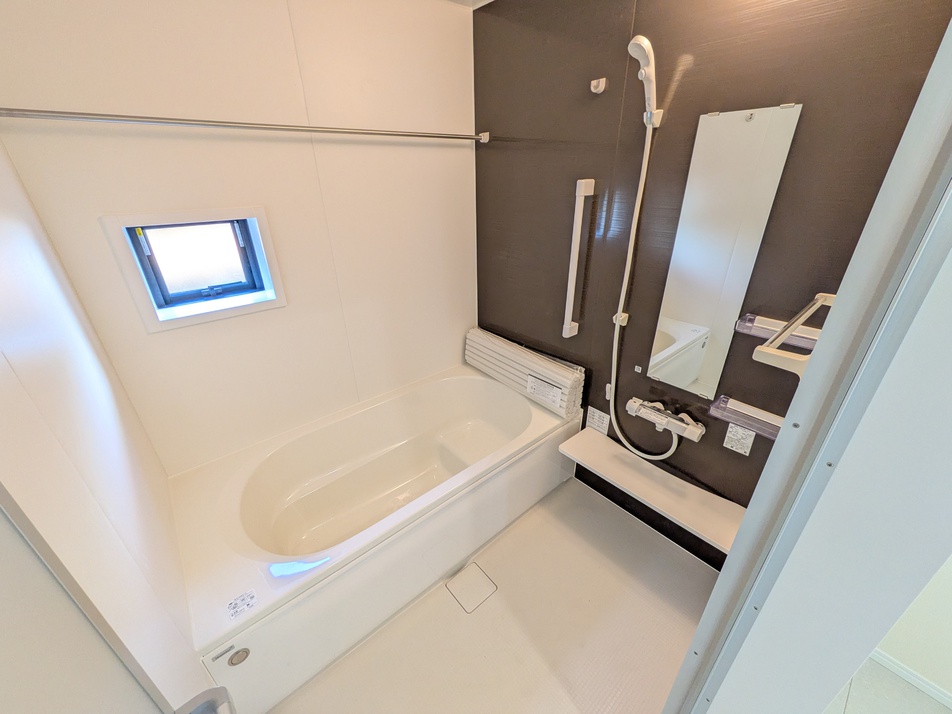 スーパーカワグチ大和田店 690m 徒歩9分