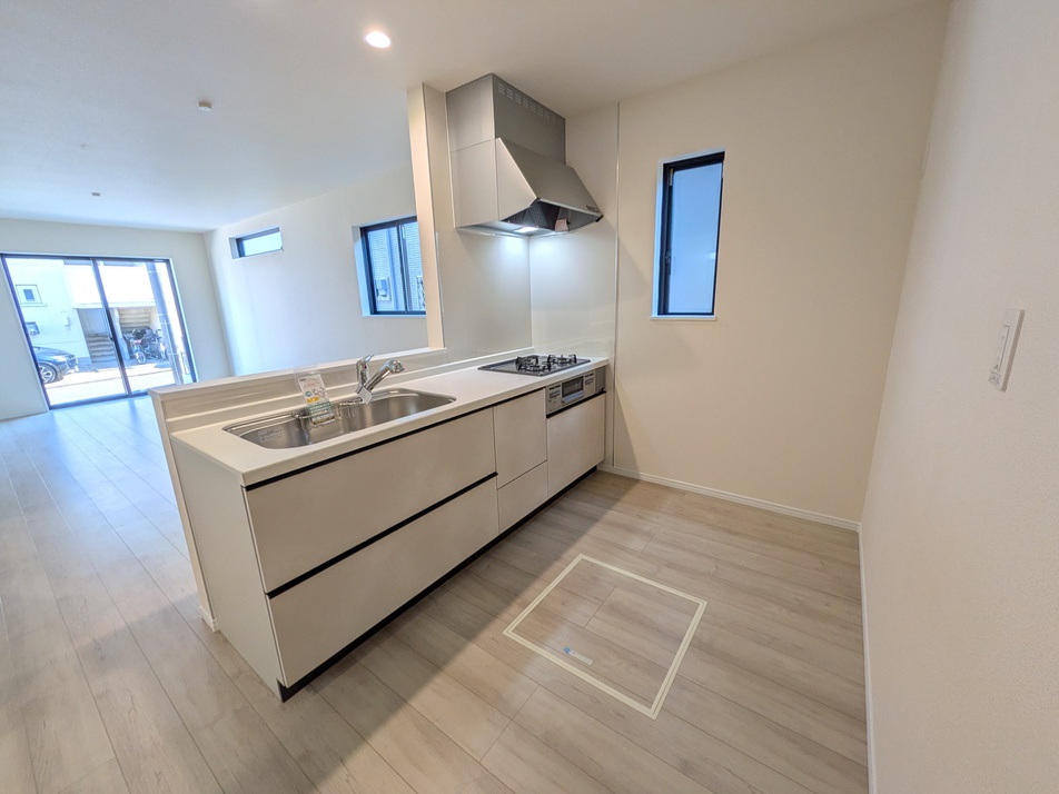 フルルガーデン八千代 1300m 徒歩17分