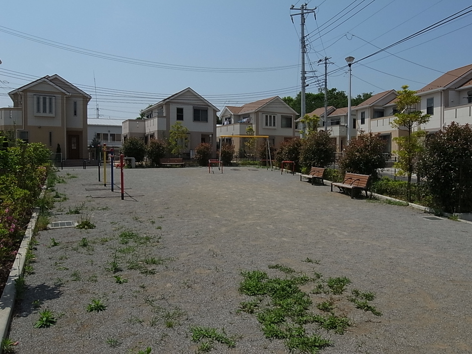 上谷津台第二公園 440m 徒歩6分