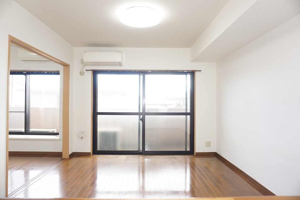 房向台南公園 730m 徒歩10分