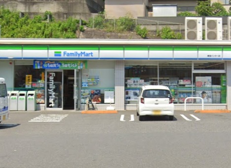 ファミリーマート幕張インター店 600m 徒歩8分