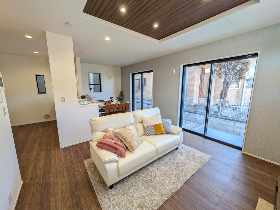 志津ステーションビル 840m 徒歩11分