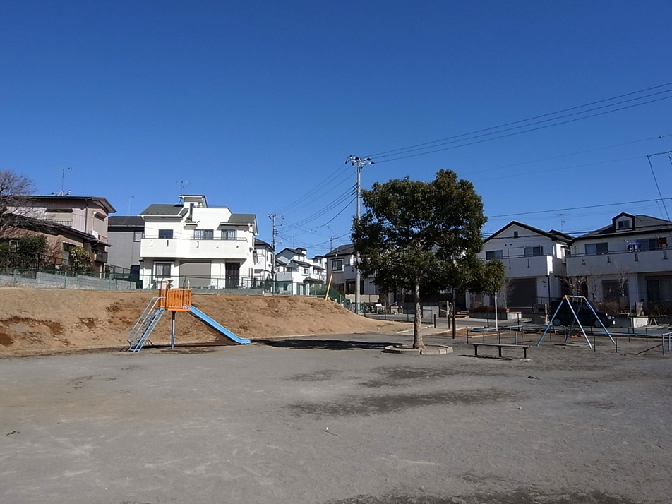 ティアラ一本松前公園 290m 徒歩4分