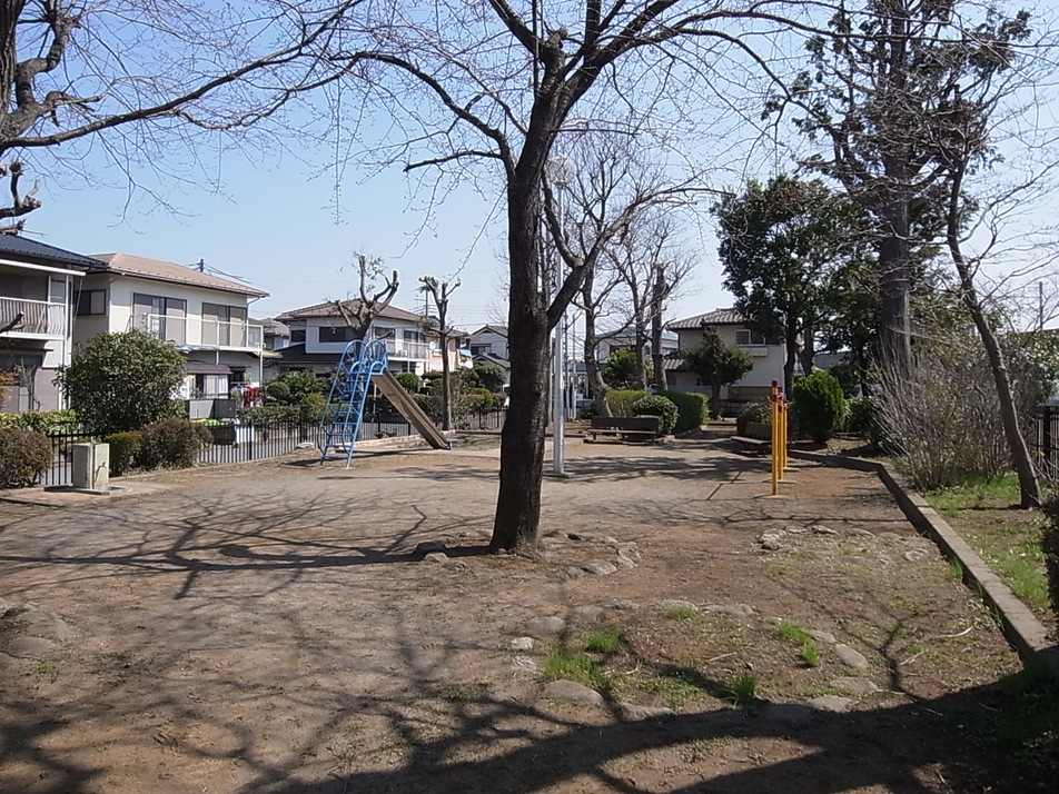 めじろ児童公園 40m 徒歩1分