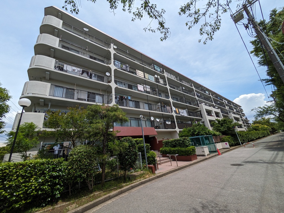 RC造6階建て・総戸数86戸