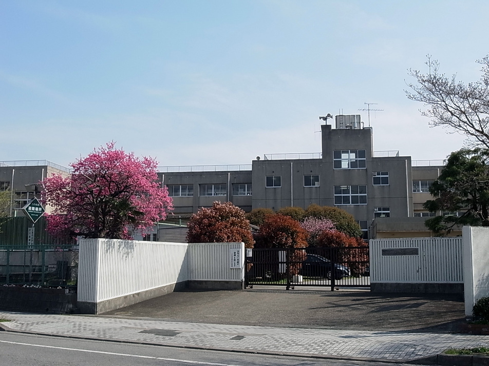 八千代市立新木戸小学校 1100m 徒歩14分