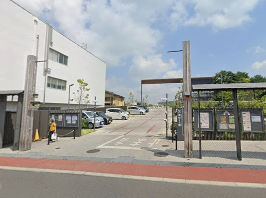 佐倉市立佐倉図書館 390m 徒歩5分