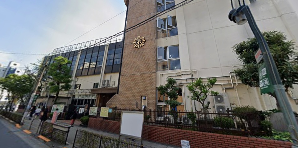 荒川区立第二日暮里小学校 570m 徒歩8分