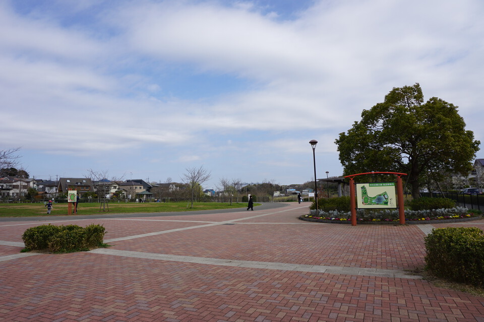 坪井近隣公園 1090m 徒歩14分