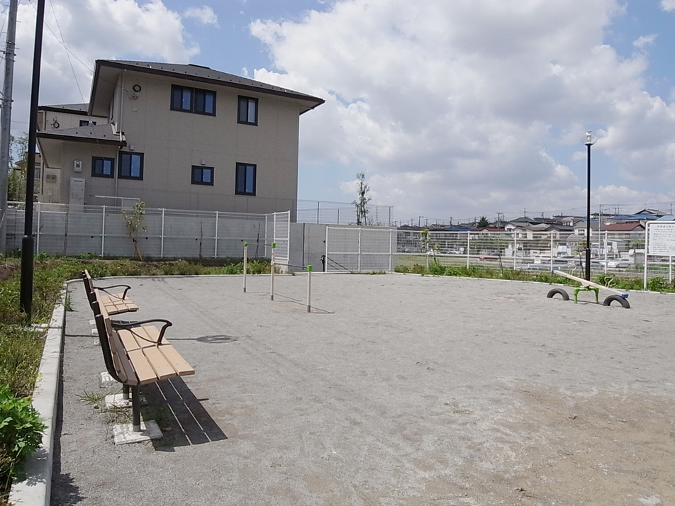 坪井町２号公園 160m 徒歩2分
